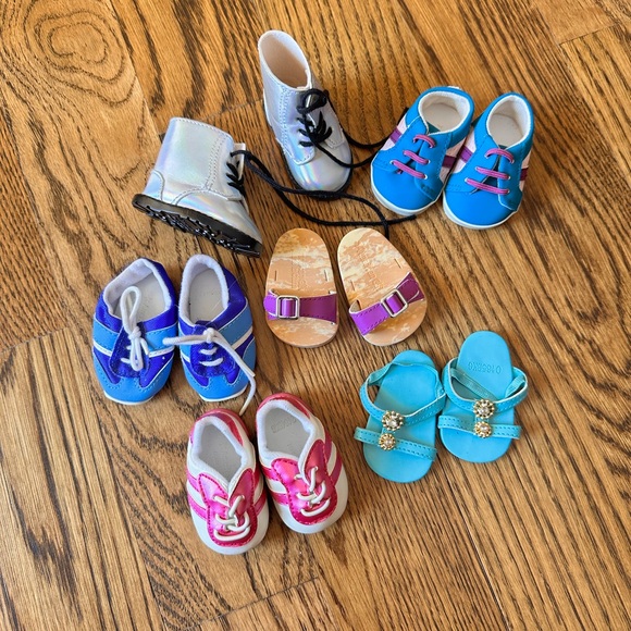 American Girl doll clothing and accessories - Picture 6 of 7